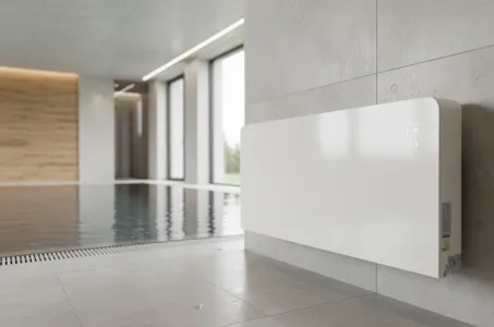 Cât timp ar trebui să funcționeze dezumidificatorul pentru piscină: moduri 24/7, funcționare pe timp de noapte, temporizatoare